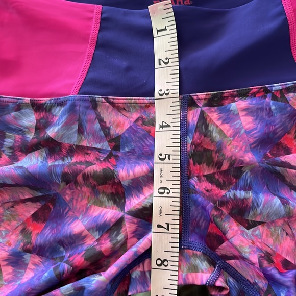 Paddle board and Swim Leggings by Prana - Picture 8 of 11